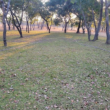Warthog House-Cozy Country House, 3 Bed Mumbwa المظهر الخارجي الصورة