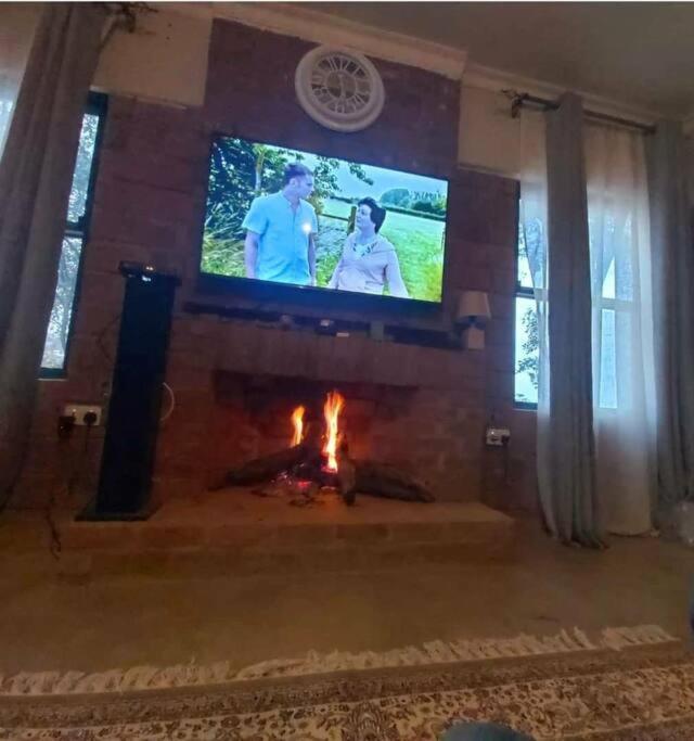 Warthog House-Cozy Country House, 3 Bed Mumbwa المظهر الخارجي الصورة