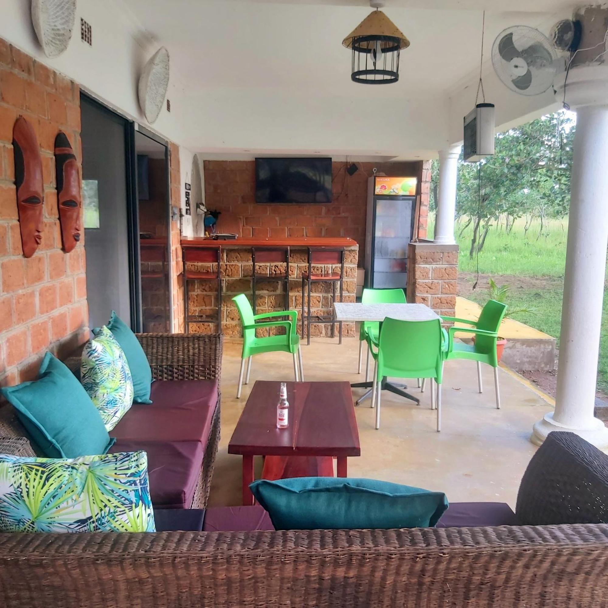Warthog House-Cozy Country House, 3 Bed Mumbwa المظهر الخارجي الصورة